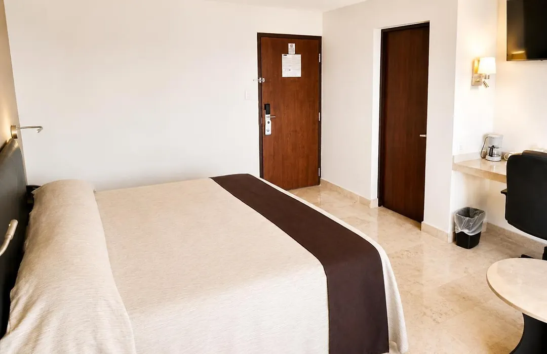Hotel Mar y Tierra-1